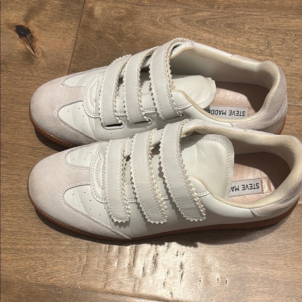 Steve Madden White and Brown Velcro Sneakers